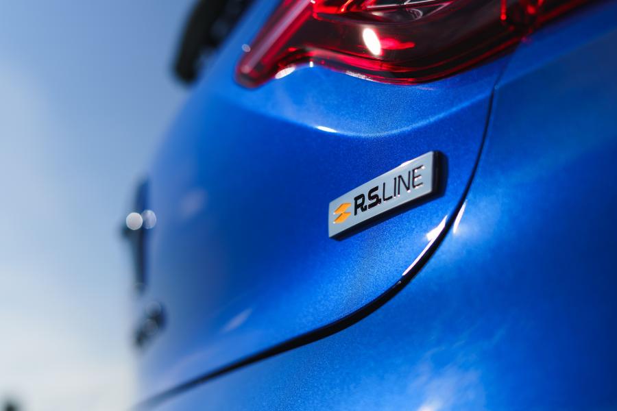 Детали экстерьера Renault Clio R.S. Line 2019 года  (UK) (фото 32 из 40)